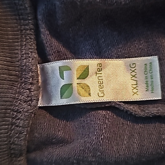 NWT Crop sweatpants - Picture 4 of 4